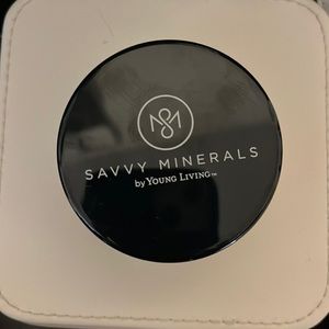 Savvy Mineral Foundation color warm no. one